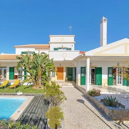 Villa Gale Sleeps 8 Pool Air Con Wifi *